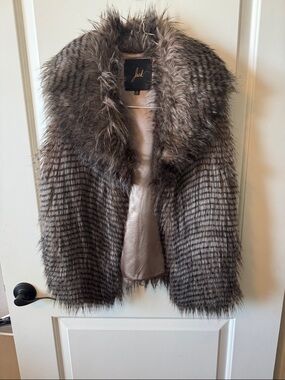 Jack by BB Dakota Faux Fur Teddy Jacket in Gray and Brown